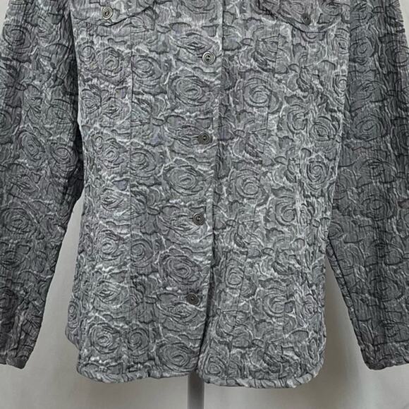 Chico’s Gray & Silver Floral Print Textured CottageCore Jacket NWOT Size 12 - Picture 3 of 11